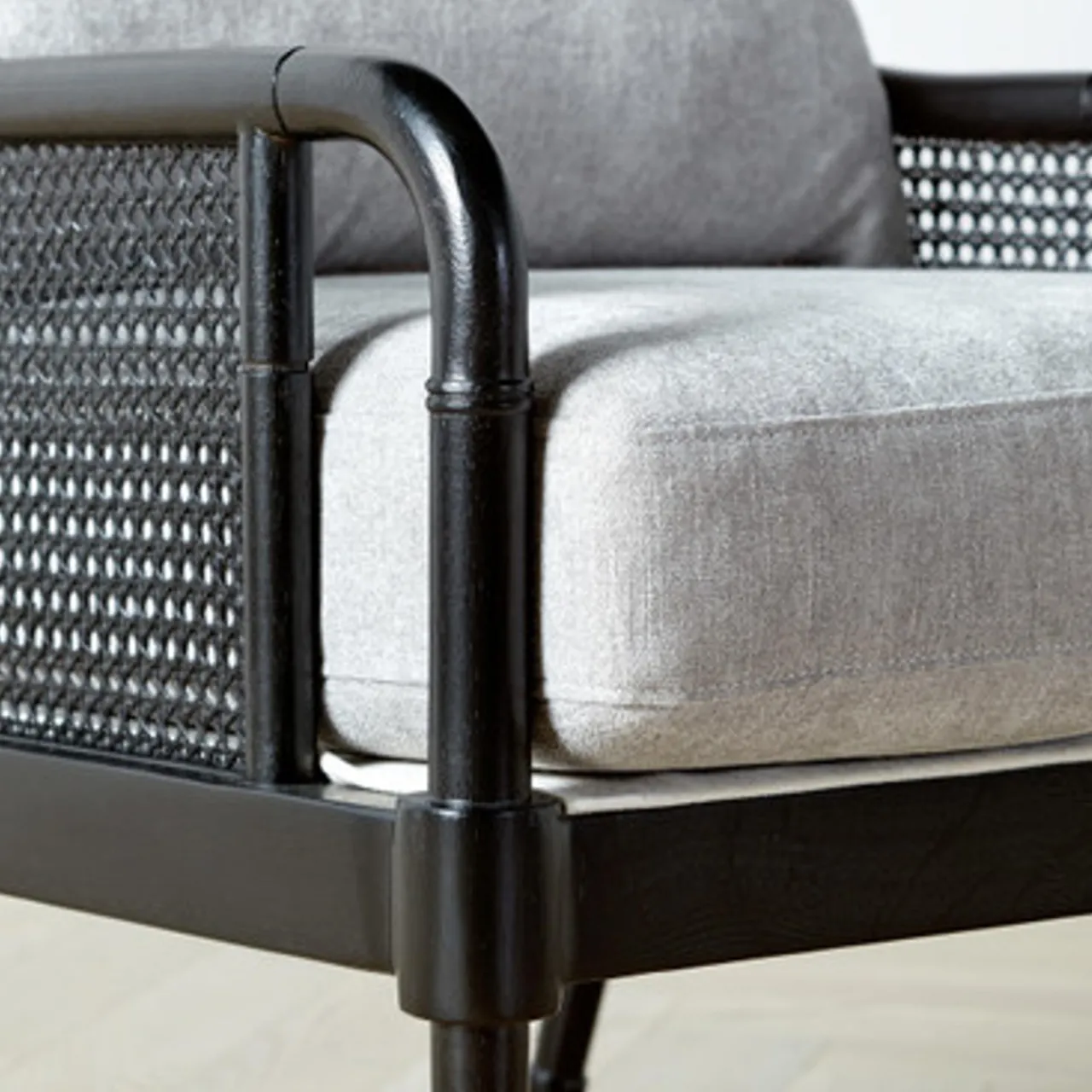 Z Gallerie Addison Accent Chair - Matte Black> Accent Chairs