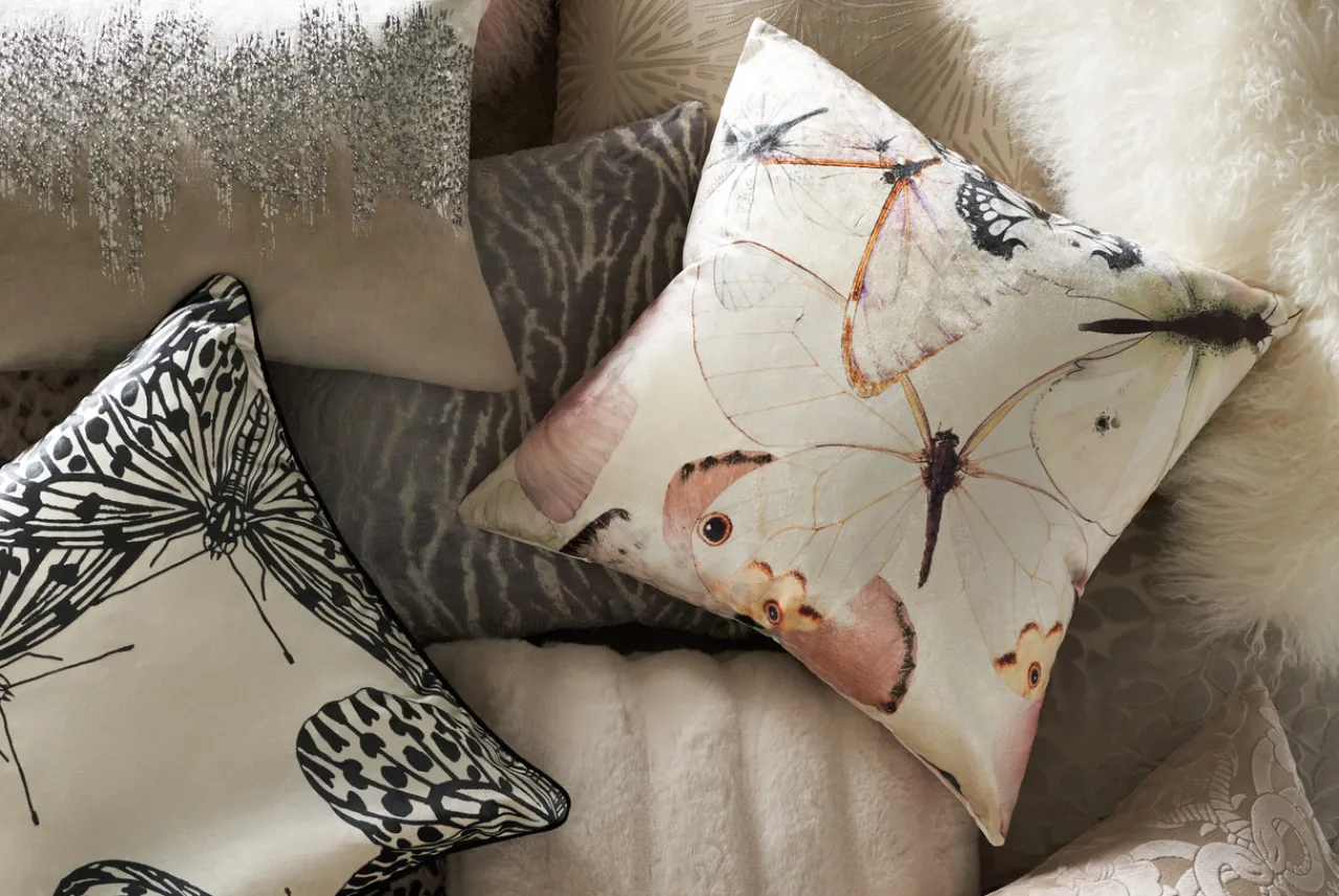 Z Gallerie Butterfly Pillow 22"- Black/Ivory> Textile Sale | New Pillows