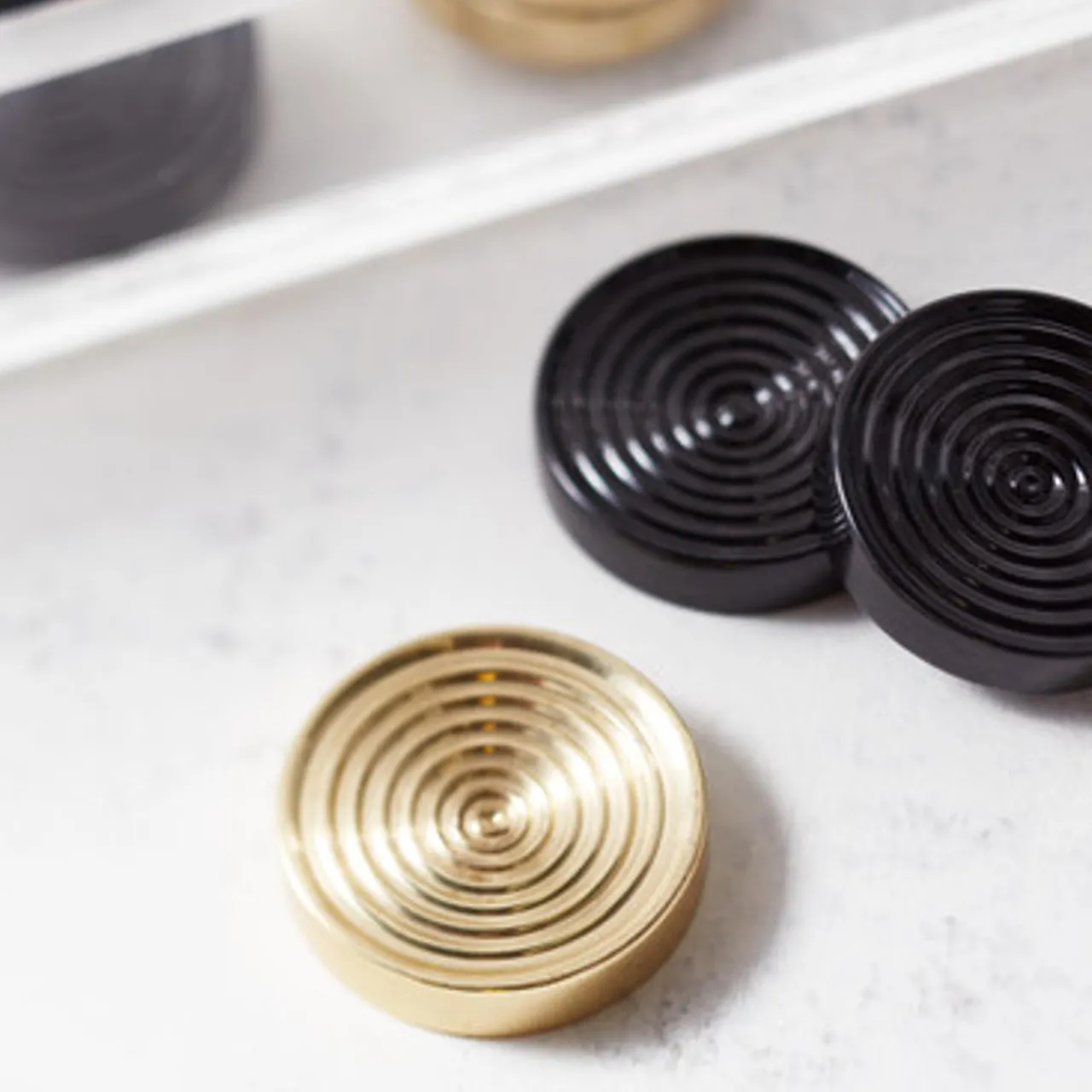 Z Gallerie Four In A Row> Games | Décor Sale
