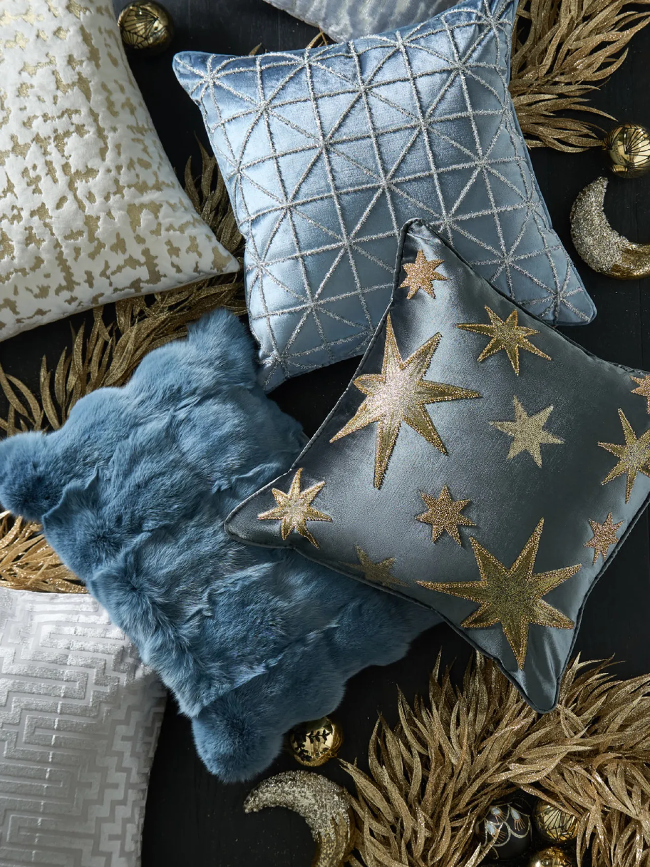 Z Gallerie Glittered Moon Ornament - Set of 4> Ornaments | Décor Sale