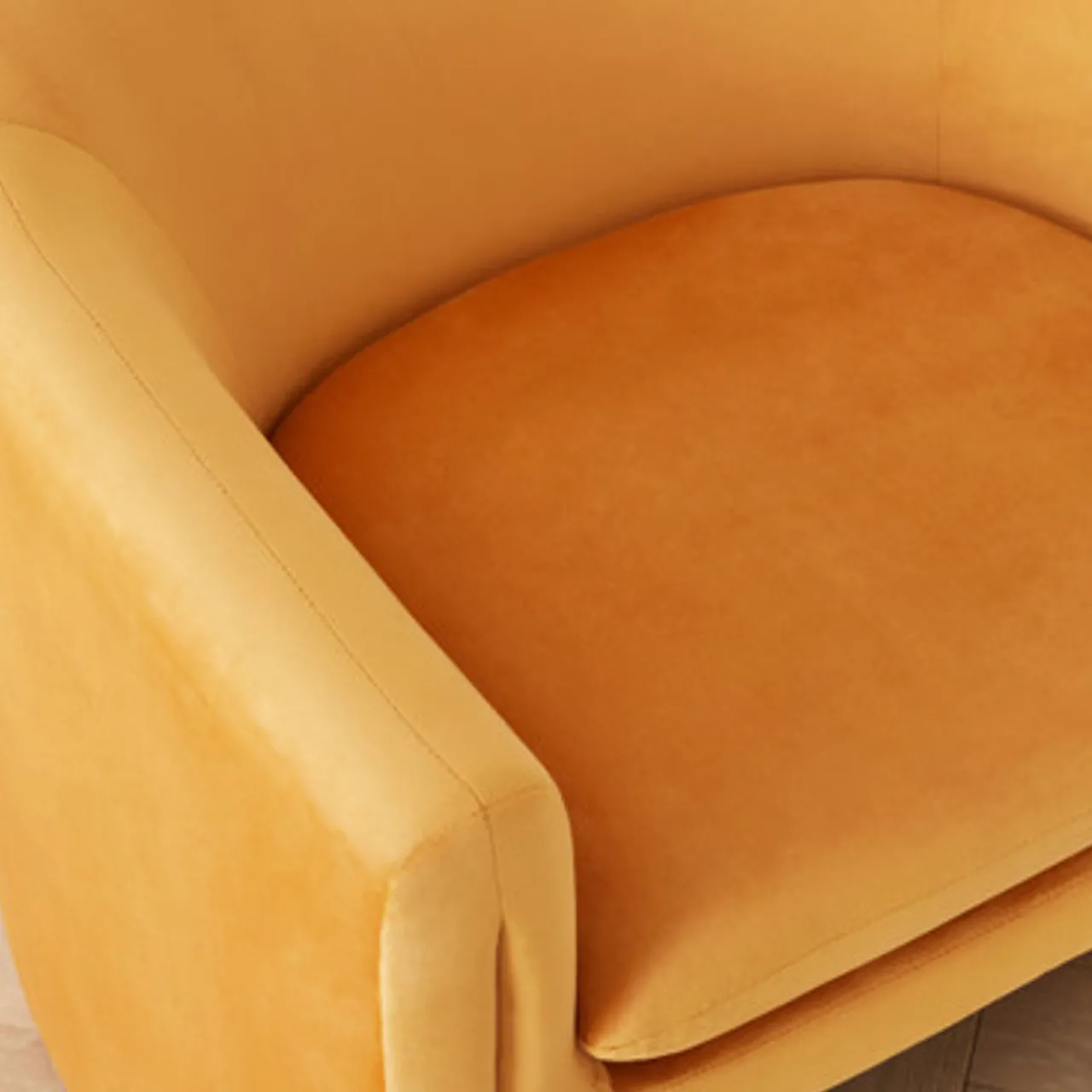 Z Gallerie Greer Accent Chair> Accent Chairs