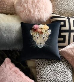 Z Gallerie Lenexa Pillow 22" - Blush><noscript><img width=