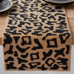 Z Gallerie Leo Beaded Runner> Tabletop Sale | Table Linens