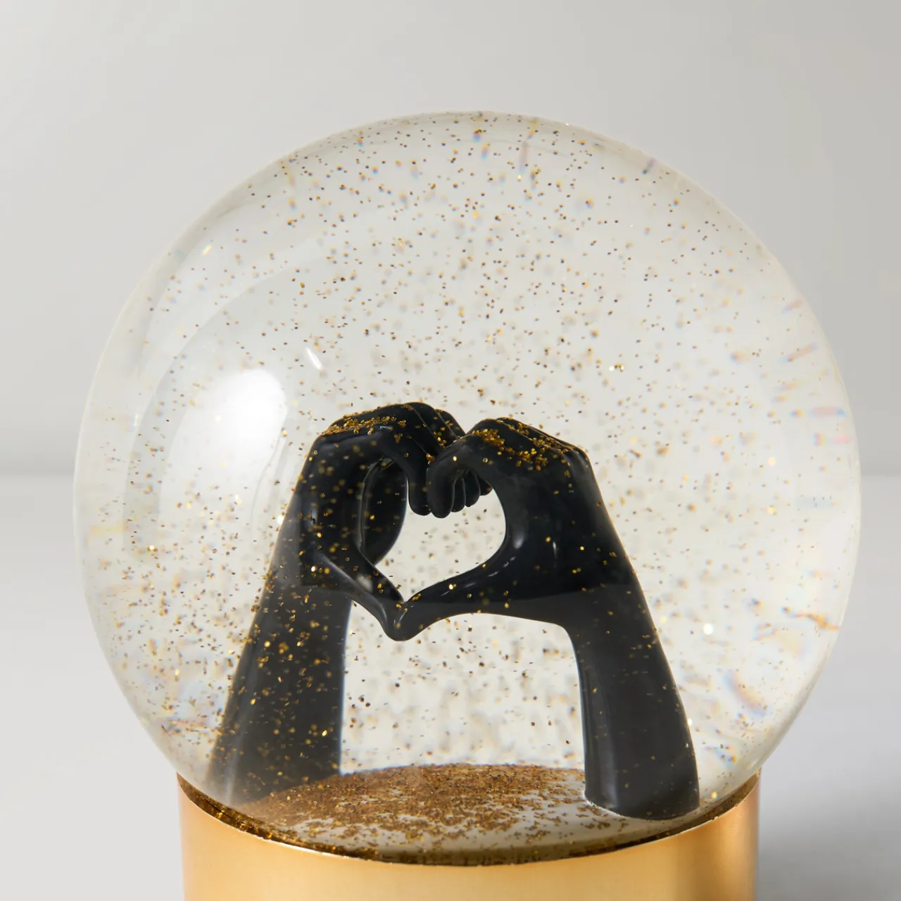 Z Gallerie Love Hands Gitter Globe> Décor | Ornaments