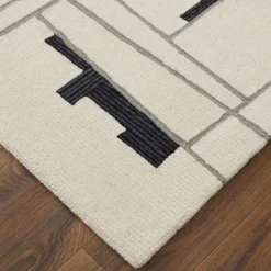 Z Gallerie Maggie Rug - Ivory/Black><noscript><img width=