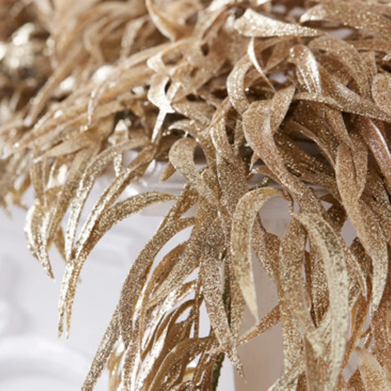 Z Gallerie Metallic Eucalyptus Garland> Floral | Pre-lit Trees & Garland