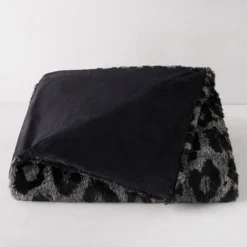 Z Gallerie Mila Oversized Throw - Grey><noscript><img width=
