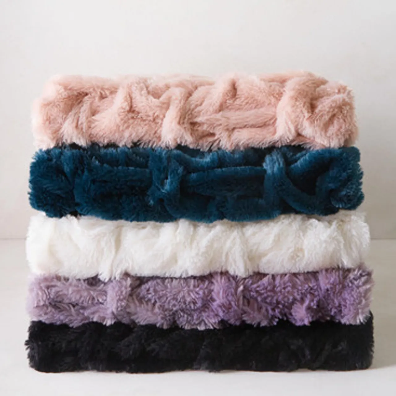 Z Gallerie Oslo Throw - Blush> Solid Throws | Textile Sale