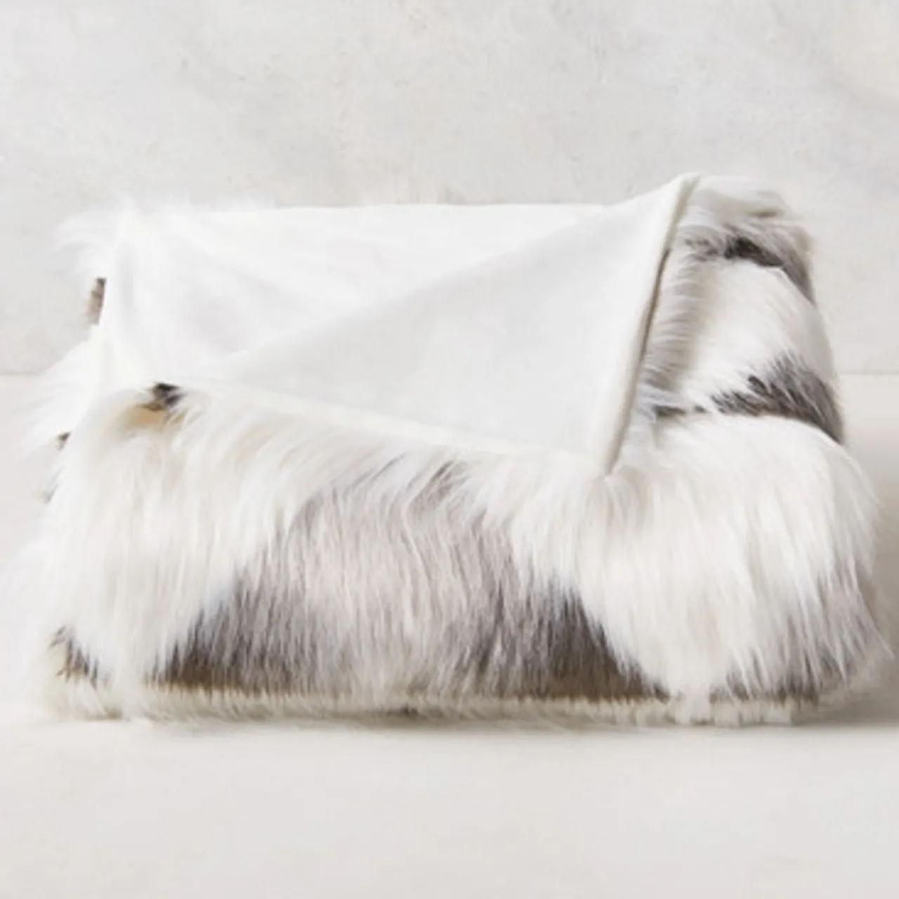 Z Gallerie Peyton Throw - Grey> Patterned Throws | Textile Sale