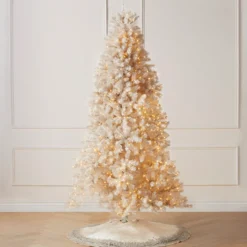 Z Gallerie Pre-Lit Spruce Tree 7'5"> Floral | Pre-lit Trees & Garland