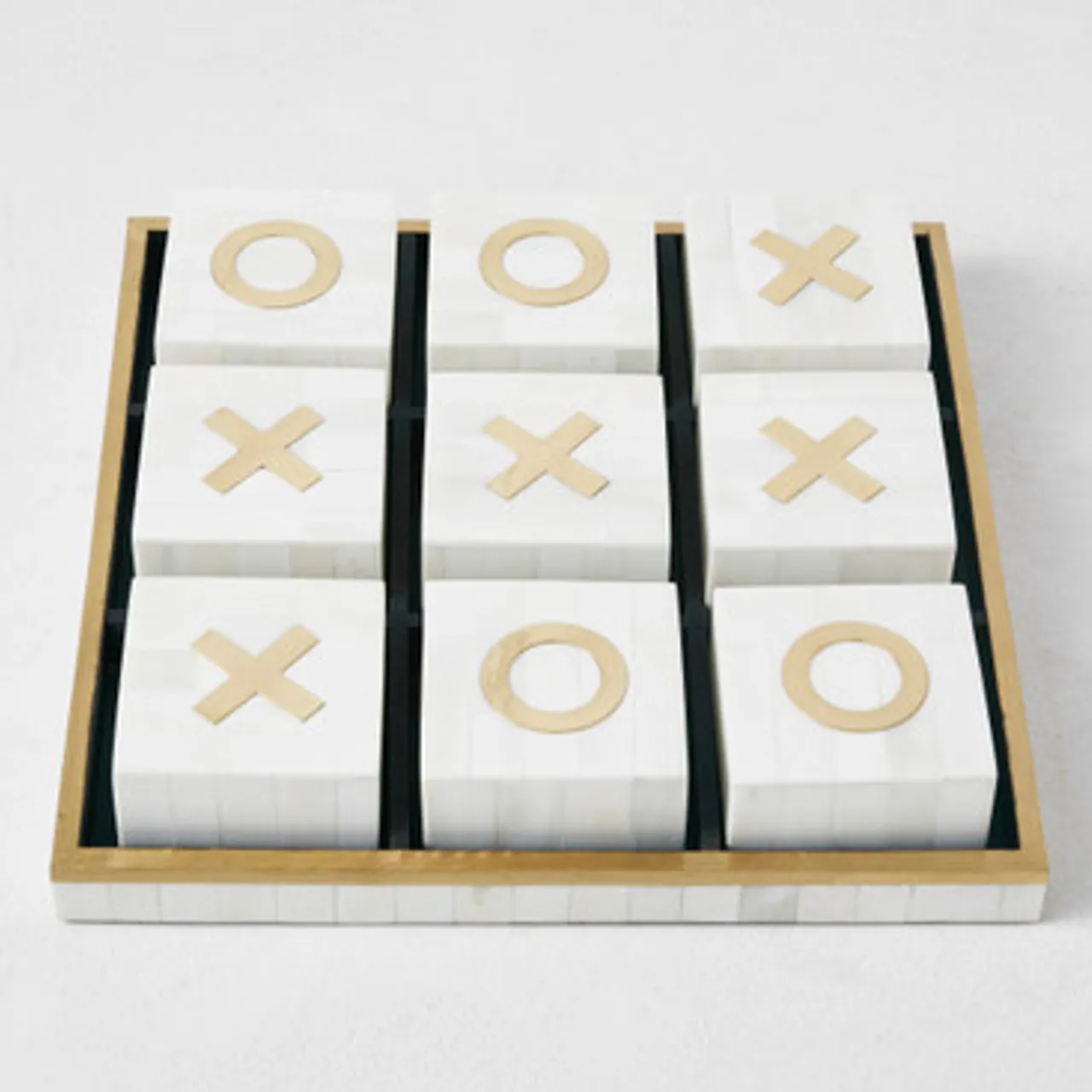 Z Gallerie Tic Tac Toe> Games | Décor Sale