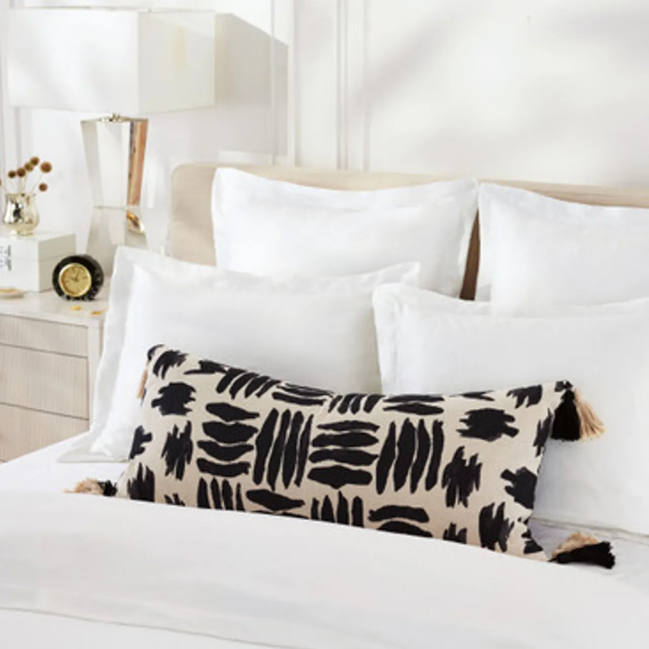 Z Gallerie Zahli Lumbar Pillow - Black/Natural> Textile Sale | Patterned Pillows
